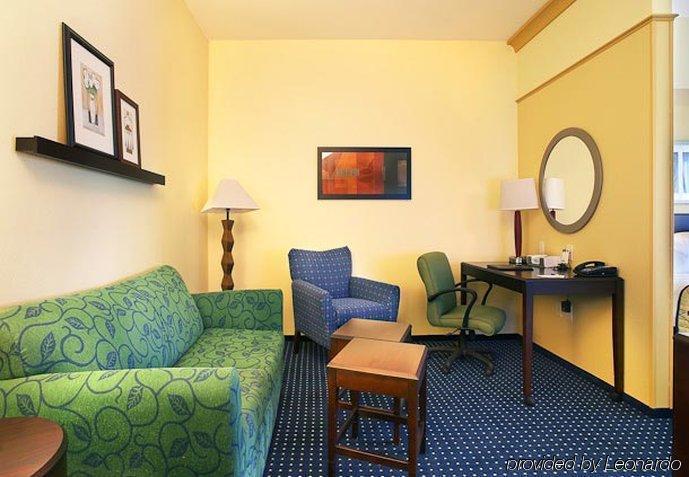 Springhill By Marriott Airport Hotel
